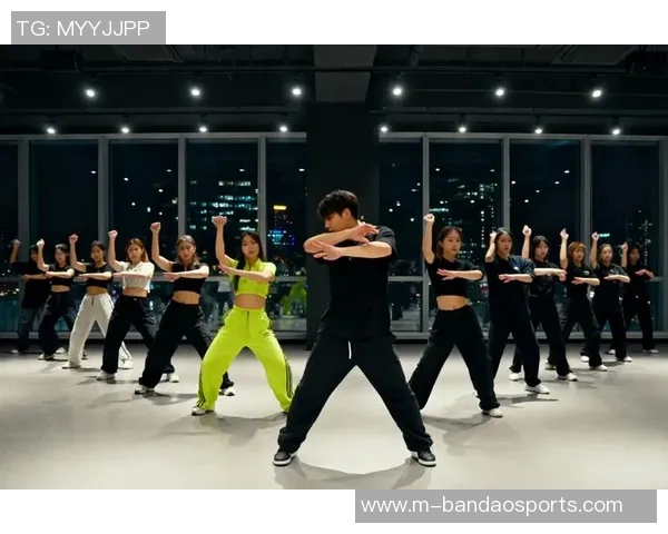 实时新闻刘敏独家分享街舞心得与技巧助你舞出自我风采 实时新闻刘敏独家分享街舞心得与技巧助你舞出自我风采